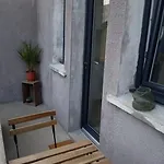 A Carolles, Maison Idéale Pour Des Nature