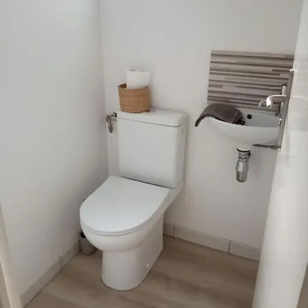 펜션 A Carolles, Maison Ideale Pour Des Nature